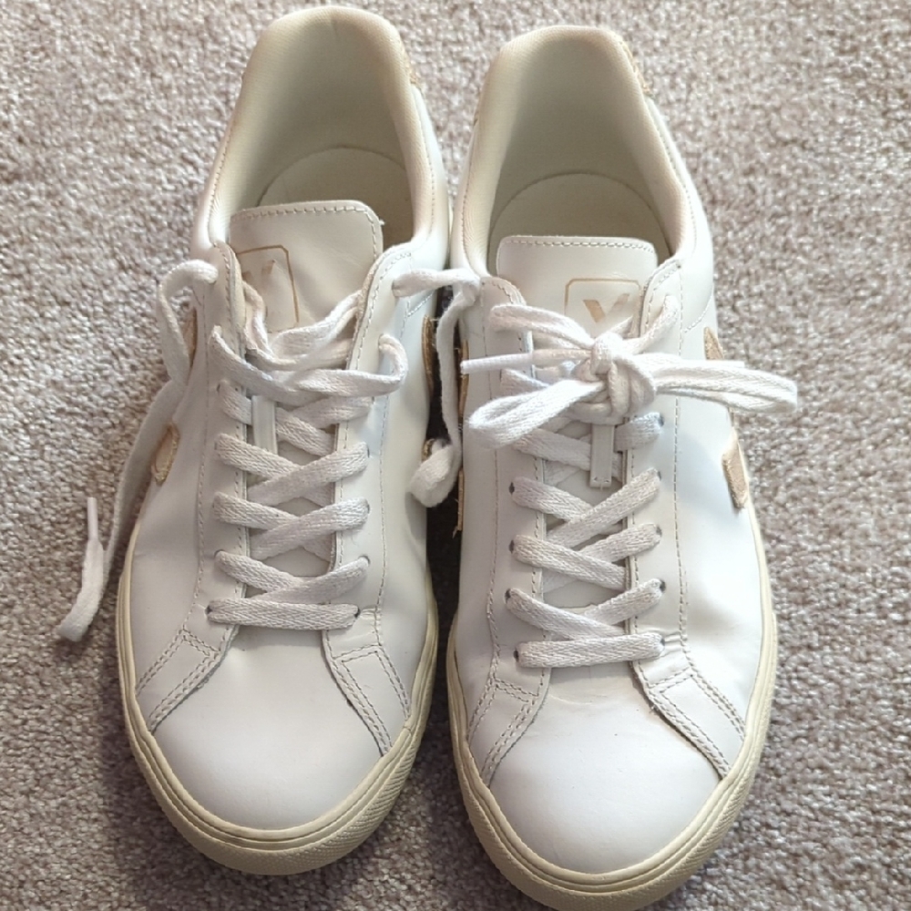 Veja Women's White and Rose Gold Sneakers - Picture 4 of 4